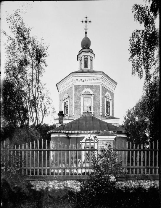 Храм в костино расписание. Восточная Церковь. Костино (село, Дмитровский городской округ). Село Бурково Ярославской области. Село русское Мурано Костино.